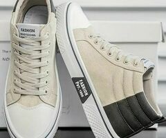 Men'S High-Top Canvas Sneakers - Lightweight, Comfortable, and Stylish Blue & Beige Skate Shoes 