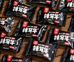 Hunan Shuangjiao, Spicy Strip] 2 Bags of Hunan Shuangjiao Gluten Spicy Strip - Childhood Snacks 250g